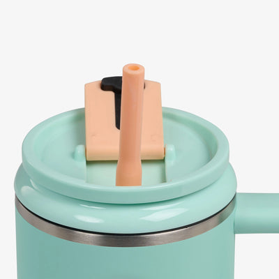 Flip 'n' Sip Travel Mug 946ml::Seafoam::Gasketed, leak-resistant straw