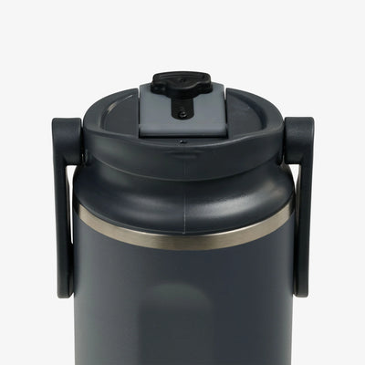 Flip ‘n’ Sip Tumbler 590ml::Carbonite::Leakproof Flip 'n' Sip lid