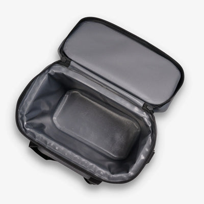 Image::Default Title::Smooth-glide, water-resistant zippers